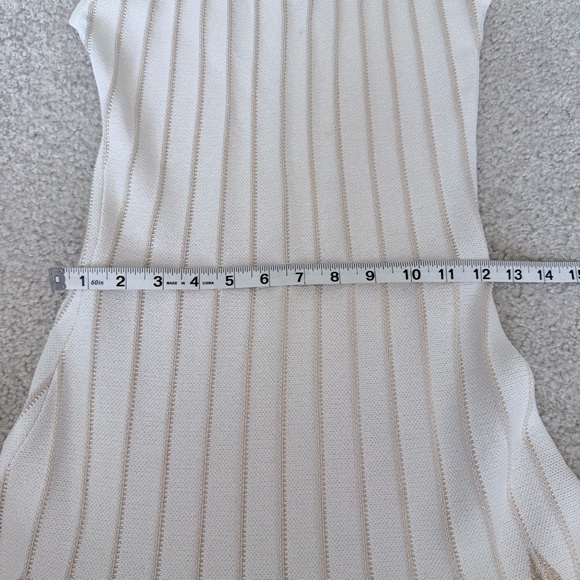 By Anthropologie Pleated Drop Waist Beige Chevron Knit Midi Dress Size Small - Picture 5 of 13